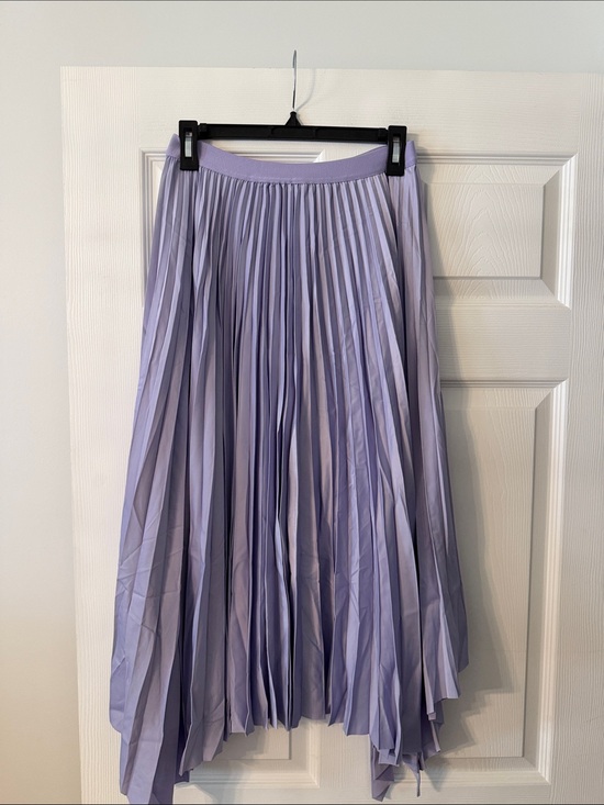 Likysilk Dresses & Skirts - Lilysilk Pleated Lavender Midi Skirt - Women size M brand new length 30” W 26”